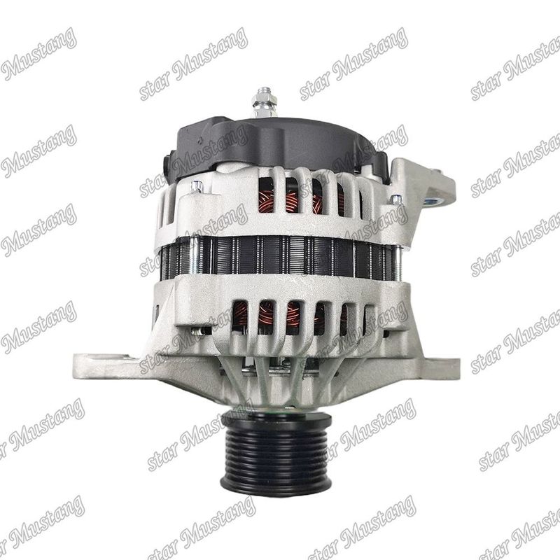 Der Generator 6BT5.9 R220-5 LG925 24V 70A 8PK 3936680 6008256110 4094089 5263220