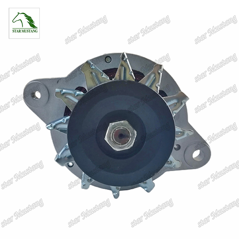 Original Dieselmotoralternator 4D95 PC60-5 24V 30A 600-821-3850