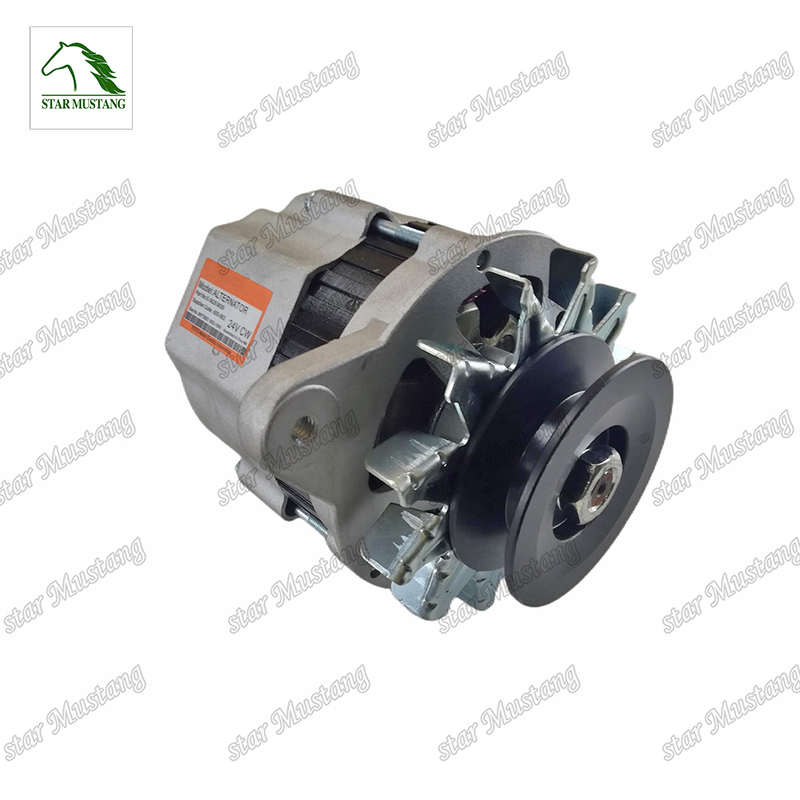 Original Dieselmotoralternator 4D95 PC60-5 24V 30A 600-821-3850